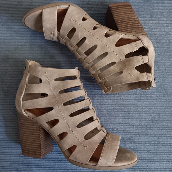 Indigo Rd. Women's Perky Perforated Zip Up Block Heel Sandals In Latte US Size 7 - Picture 3 of 9